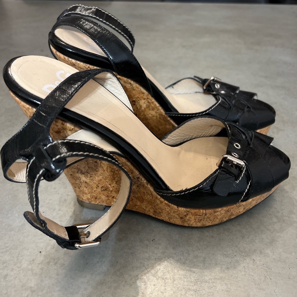 D&G  BLACK SANDAL WEDGES - SIZE 38